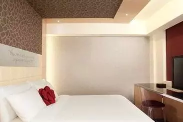 Hotel Butterfly On Victoria