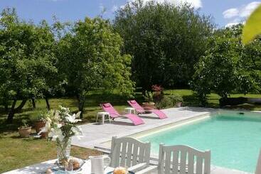 住宿加早餐 Au Logis De La Mongie