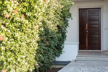 Aparthotel Keysbano Residence Pantanagianni