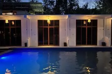 Resort Lazerena Lodge