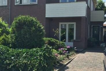 Pensiune Studio De Laan