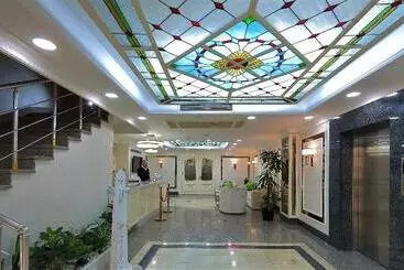 هتل Ganjali Plaza