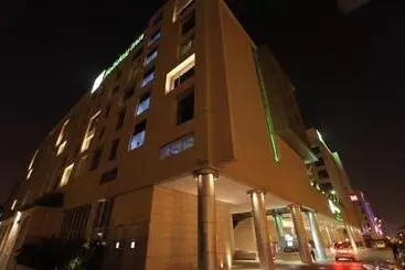 Hotel Holiday Inn New Delhi International Airport, An Ihg