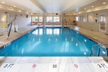 Otel Candlewood Suites Windsor Locks, An Ihg