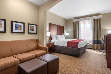 فندق Comfort Inn & Suites Glenpool