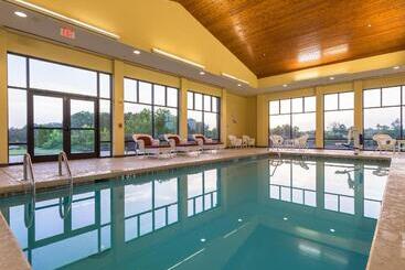 ホテル Holiday Inn Express & Suites Lexington North West The Vineyard, An Ihg