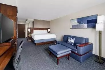 فندق Courtyard Keene Downtown