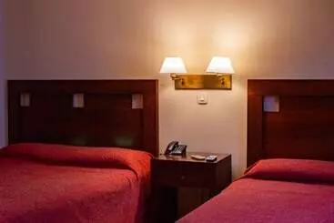 Hotel Howard Johnson Express Inn Ituzaingo