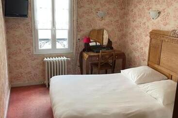 فندق Le Coq D'or