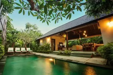 호텔 The Astari Villa & Residence