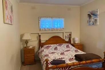 ペンション Mitcham Station Home Stay