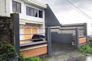 호텔 Reddoorz At Ledug Tretes