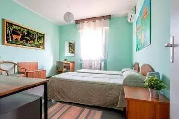Pensione Il Leprotto   Room & Breakfast