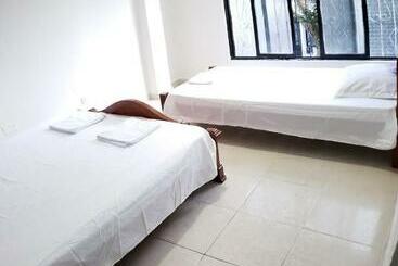 پانسیون Mapalay House