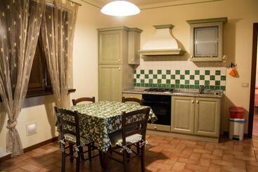 بنسيون Room In Farmhouse   Apartment In Farmhouse