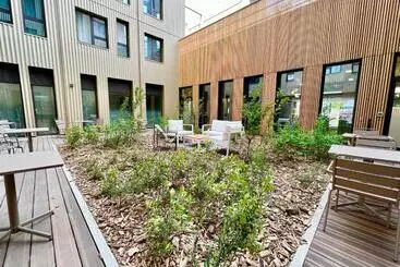 Huoneistohotelli The Originals Résidence Le Monde Paris Ivry Confluence