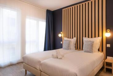 هتل آپارتمان The Originals Résidence Le Monde Paris Ivry Confluence