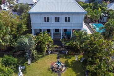 پانسیون Villa Myriam