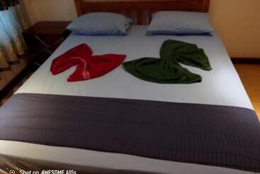 펜션 Pearl Bungalow Trincomalee