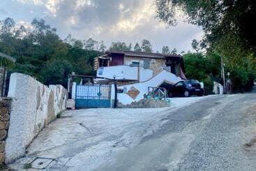 Bed and Breakfast L Oasi Di Chia