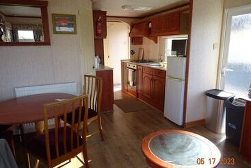 בית מלון כפרי Inver Caravan Park