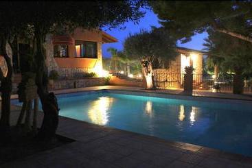 Отель Borgo Dei Vigneti