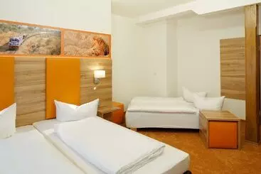 Отель Gasthof Zur Post