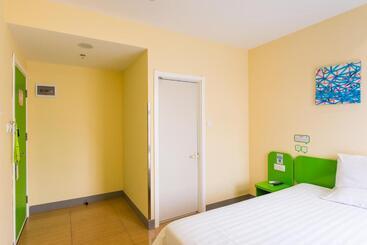 호텔 Home Inn Shijiazhuang North 2nd Ring Road North Zhonghua Street