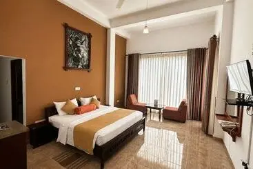 Hotel Thuruliya