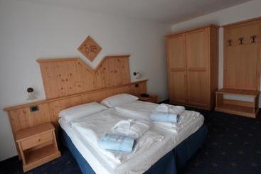 בית מלון כפרי Belvedere Wellness & Family