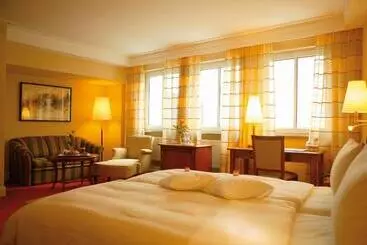 Отель Moosburger Hof