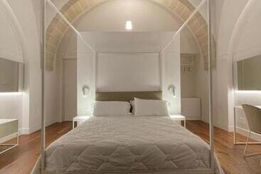 ホテル Saraceno Al Faro