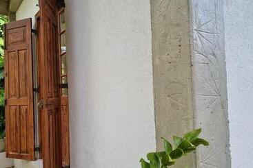 Hotel Colive Ahangama