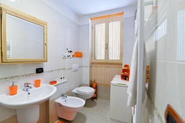 پانسیون Affittacamere A Pochi Passi