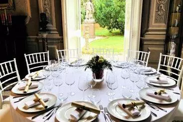 Majatalo The Mansion House Villa Capannina