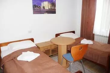هتل آپارتمان Sobe Rooms Aleksandar