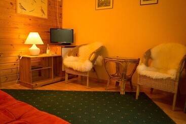 Otel Drei Jahreszeiten