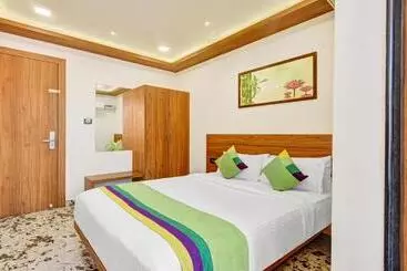 Itsy Hotels Shrey S Inn Mallandur Road