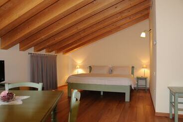 קוטג'' Agriturismo La Risarona