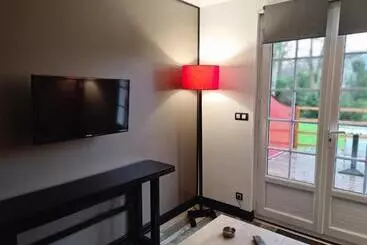 Отель Auberge De La Durdent