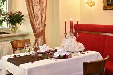 ホテル Graf Von Mansfeld