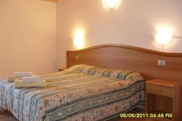 ホテル Montebaldina