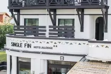 Single Fin Hotel & Lodge