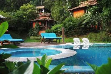 בית מלון כפרי Vila Solaris Pousada