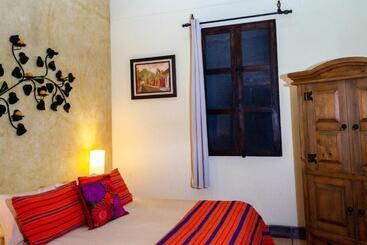 مسافرخانه Las Marias