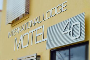 International Lodge Motel