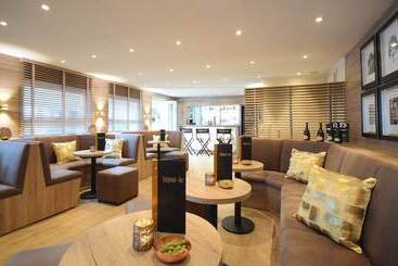 住所  Strandgrün Golf  & Spa Resort