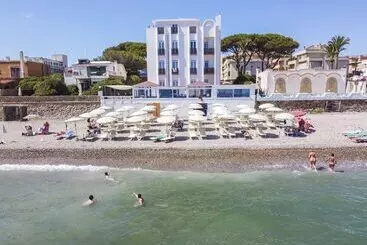 ホテル Del Sole