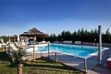 ホテル La Tortiola Country