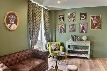 호텔 Logis Hôtel Du Cygne